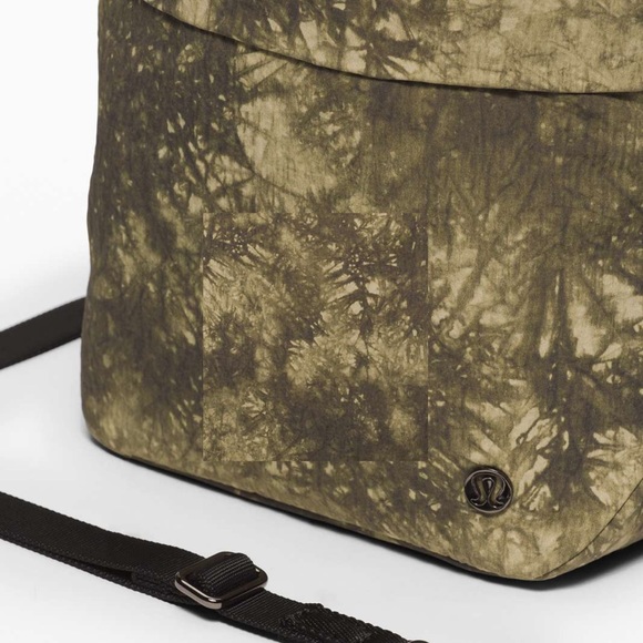 Lululemon on my level bag micro Ink Vapor Tofino Sand Multiple colors - Picture 4 of 6